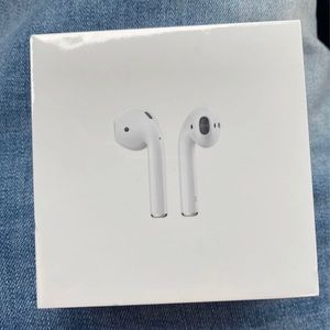 APPLE AIRPODS 2ND GENERATION